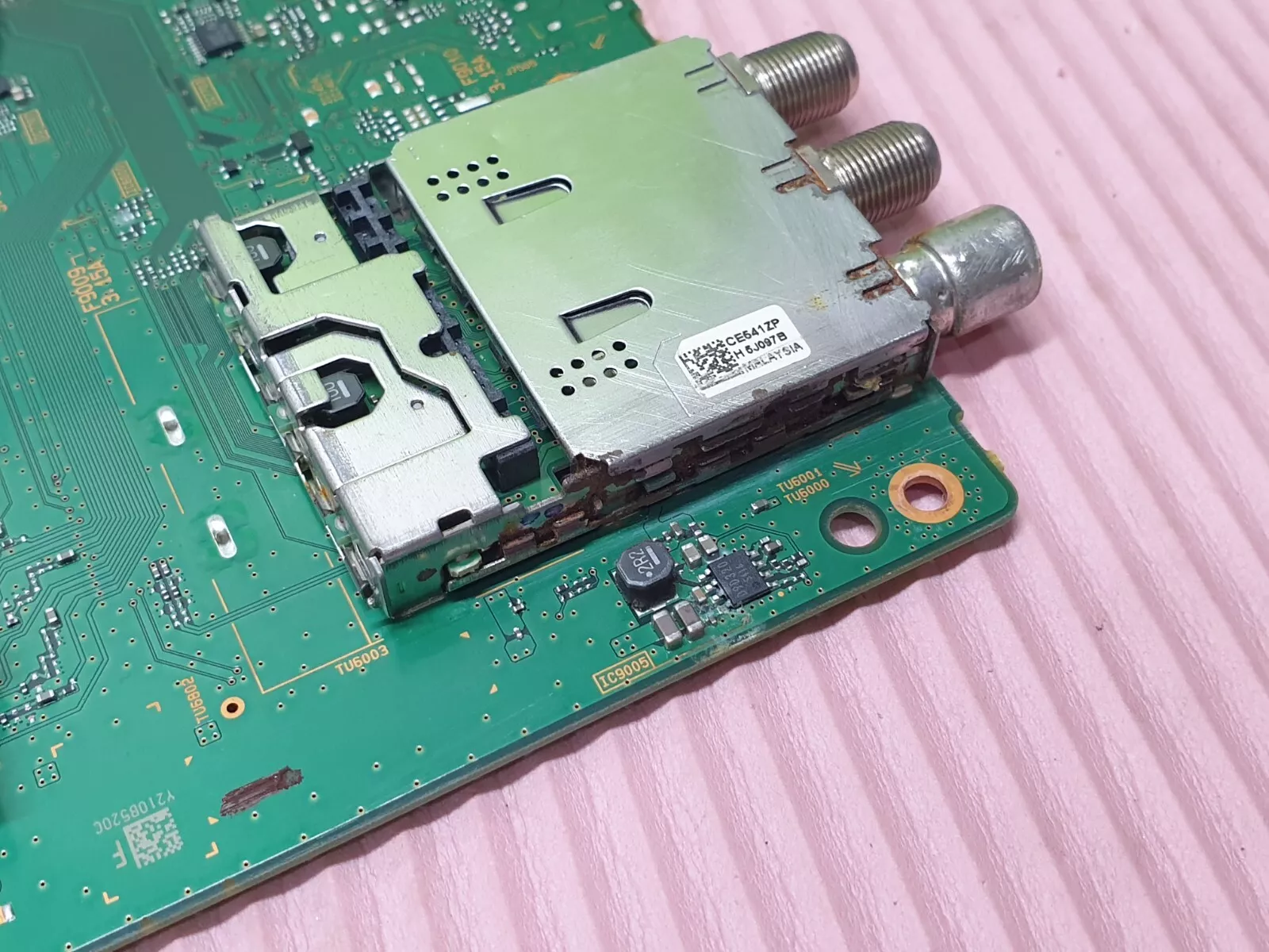 MAIN BOARD MB SONY KD-55X8005C LED TV 1-894-595-12 Y210B520C SCREEN:LSY550FN01 - Image 4