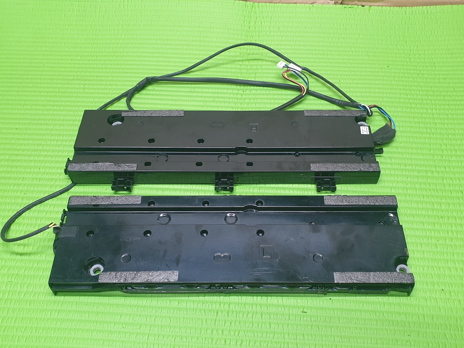 ORIGINAL INTERNAL SPEAKERS SET FOR SAMSUNG UE55F9005ST 55" LED TV BN96-29039A