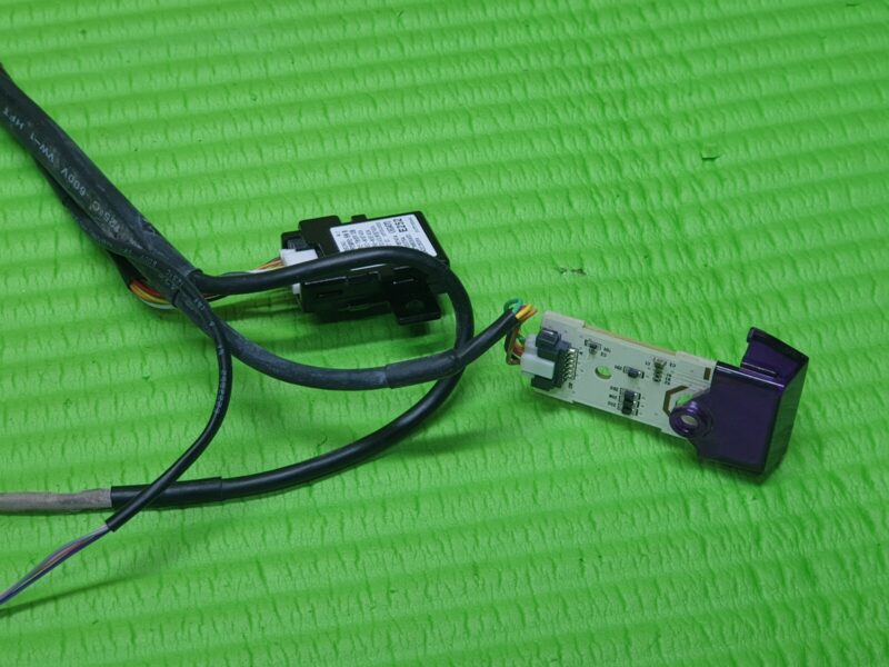 FUNCTION BUTTON IR SENSOR & WIFI SAMSUNG UE55F8500T TV WIDT30Q A26670A SJ121228 - Image 3