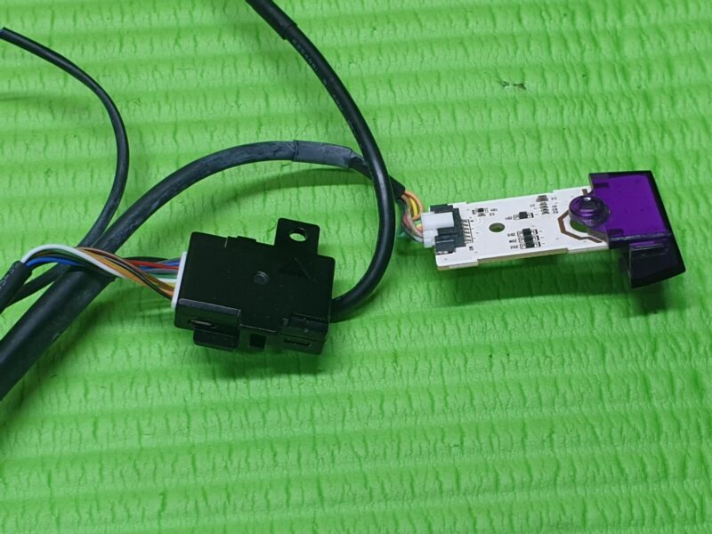 FUNCTION BUTTON IR SENSOR & WIFI SAMSUNG UE55F8500T TV WIDT30Q A26670A SJ121228 - Image 4