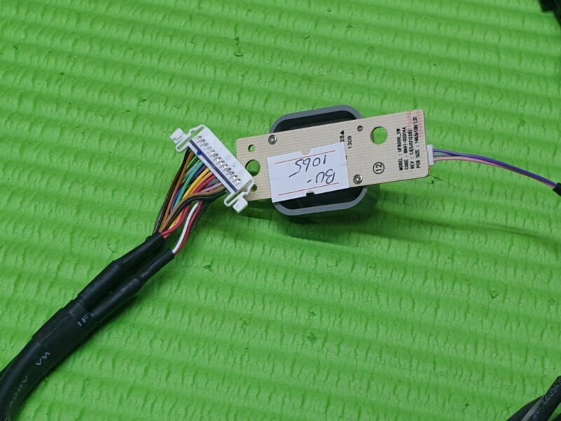 FUNCTION BUTTON IR SENSOR & WIFI SAMSUNG UE55F8500T TV WIDT30Q A26670A SJ121228 - Image 5