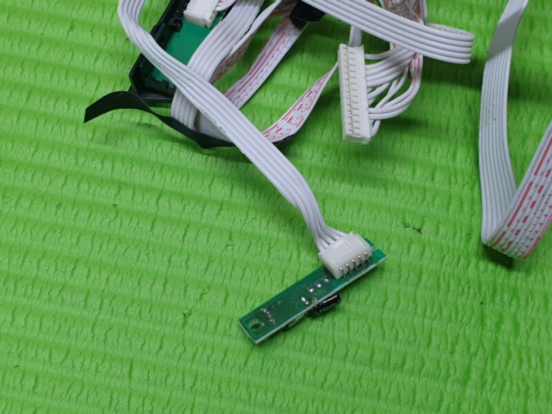 IR REMOTE CONTROL SENSOR UNIT + POWER BUTTON FOR CELLO C32227T2 32" LED TV - Image 6