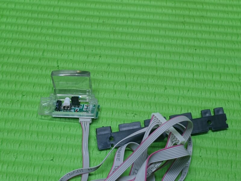 IR REMOTE CONTROL SENSOR UNIT + POWER BUTTON FOR  BUSH 40/233FDVD  40" LED TV - Image 4
