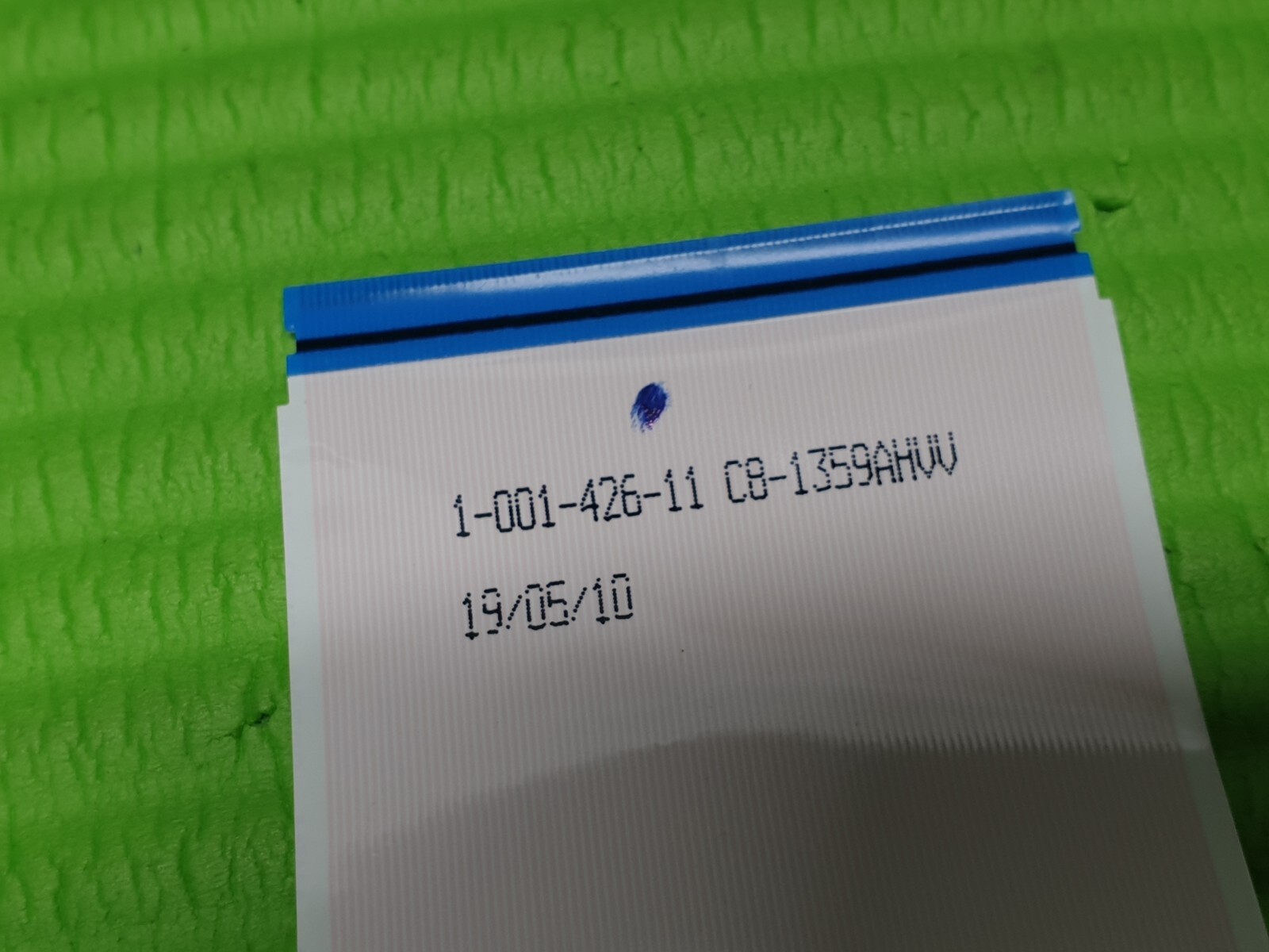 FLAT RIBBON CABLE FROM TCON LVDS BOARD TO SCREEN FOR SONY KD-75XG8096 75" LED TV - Image 2