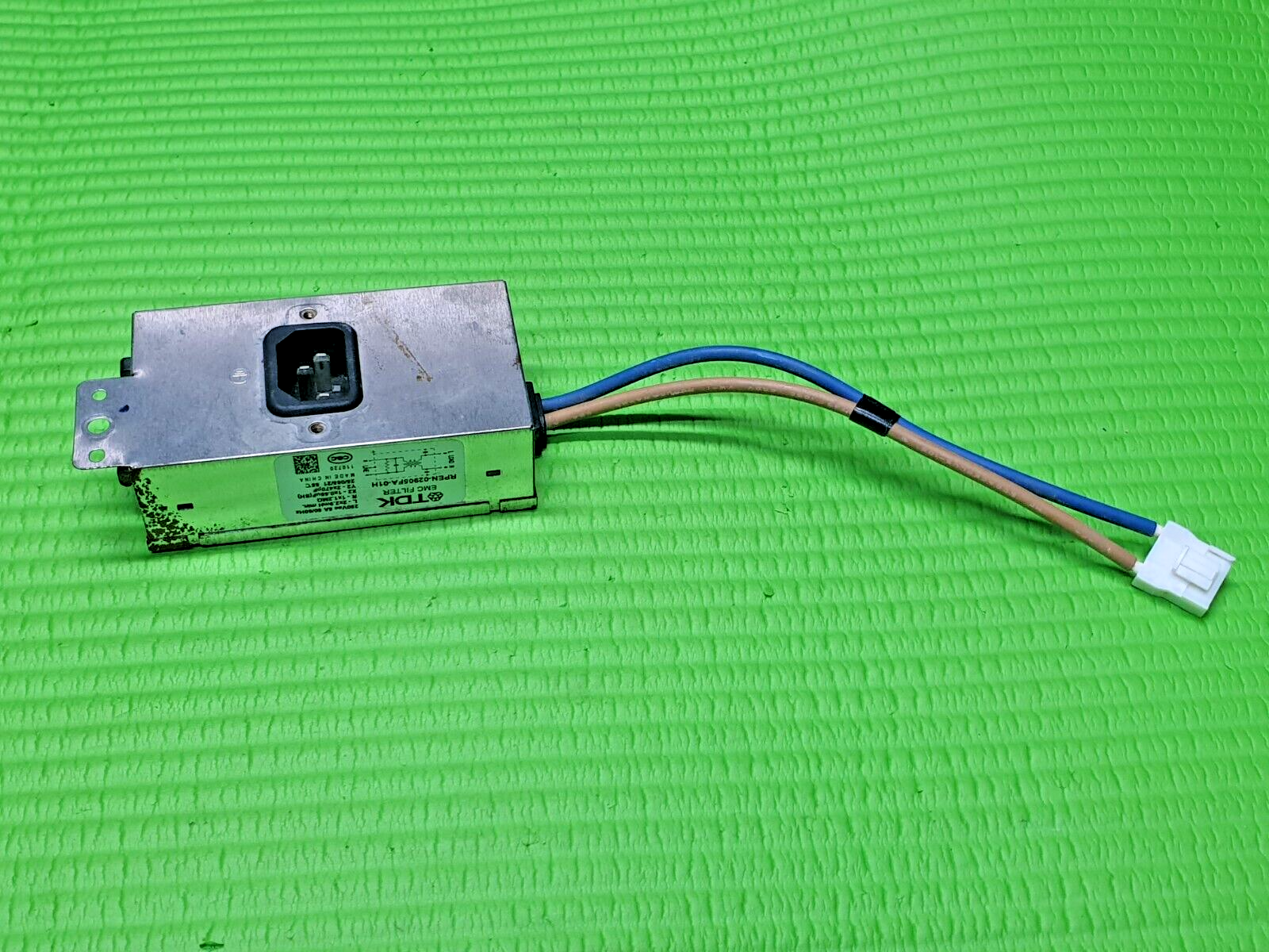 3 PIN AC POWER PLUG NOISE FILTER FR PANASONIC TX-P42C30B 42" TV RPEN-02905FA-00H