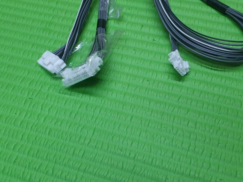 LEAD WIRE CABLE FROM POWER SUPPLY TO MAIN AV BOARD FOR SONY KD-75XE8596 TV 28/22 - Image 3