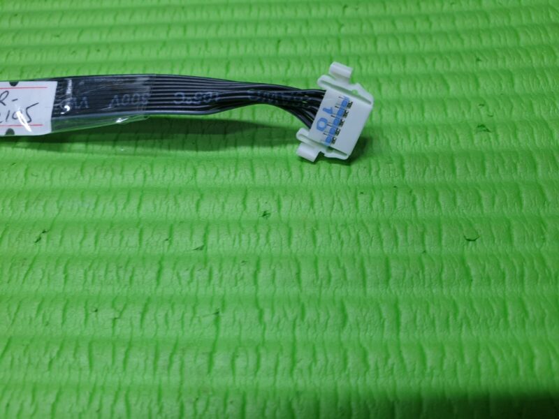 LEAD WIRE CABLE FROM POWER SUPPLY TO MAIN AV BOARD SAMSUNG T32E390SX TV 14/10 - Image 2