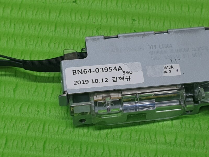 IR REMOTE CONTROL SENSOR UNIT & POWER BUTTON FOR SAMSUNG UE55LS03NAU 55" LED TV - Image 4
