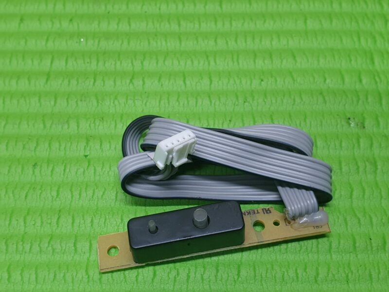 IR REMOTE CONTROL SENSOR UNIT FOR DIGIHOME 39180SMFHDLED 39" TV 075579 - Image 2
