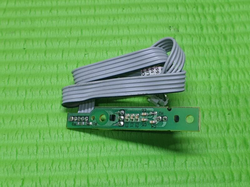 IR REMOTE CONTROL SENSOR UNIT FOR DIGIHOME 39180SMFHDLED 39" TV 075579 - Image 3