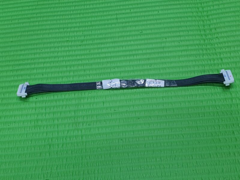LEAD WIRE CABLE FROM POWER SUPPLY TO MAIN AV BOARD SAMSUNG UE32H6200AK TV 18/18