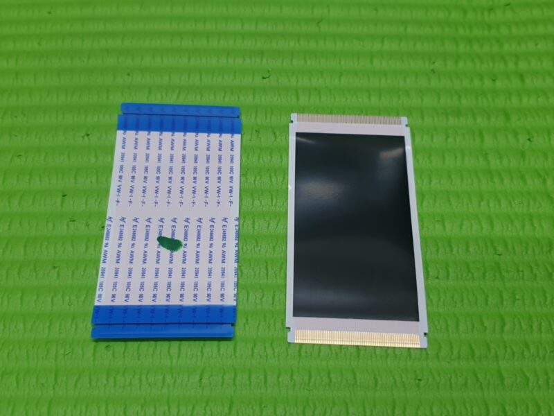 FLAT RIBBON CABLE FROM TCON LVDS BOARD TO SCREEN HISENSE 55U8HQTUK TV HV550QUB
