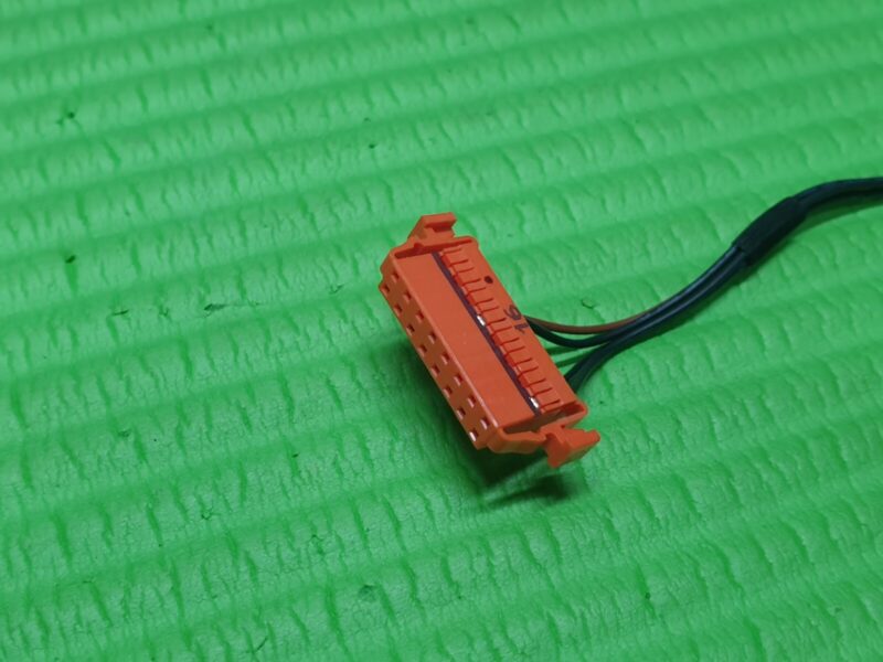 CABLE FROM POWER SUPPLY TO BACKLIGHT SAMSUNG UE43KU600K TV 16/08 - Image 2