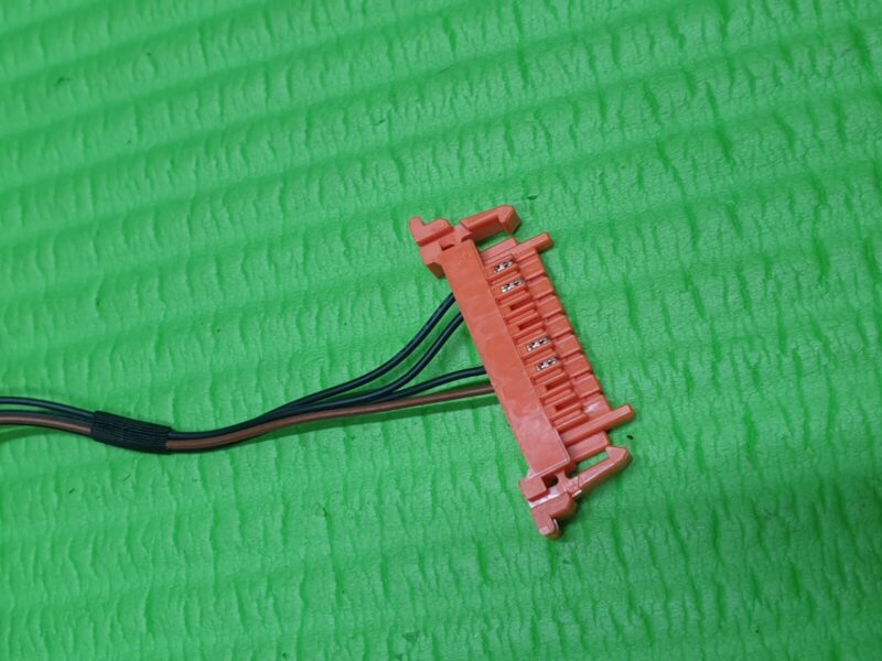 CABLE FROM POWER SUPPLY TO BACKLIGHT SAMSUNG UE43KU600K TV 16/08 - Image 3