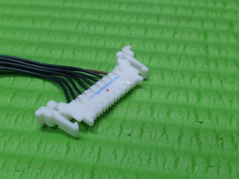 CABLE FROM POWER SUPPLY TO BACKLIGHT SAMSUNG UE32H5000AK 32" LED  TV 16/08 - Image 3