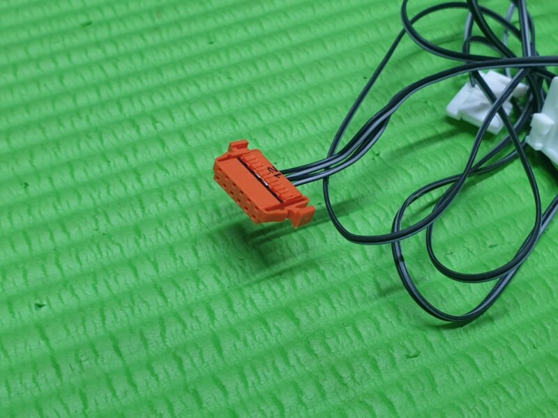 CABLE FROM POWER SUPPLY TO BACKLIGHT SAMSUNG UE55TU7100K 55" LED  TV - Image 2