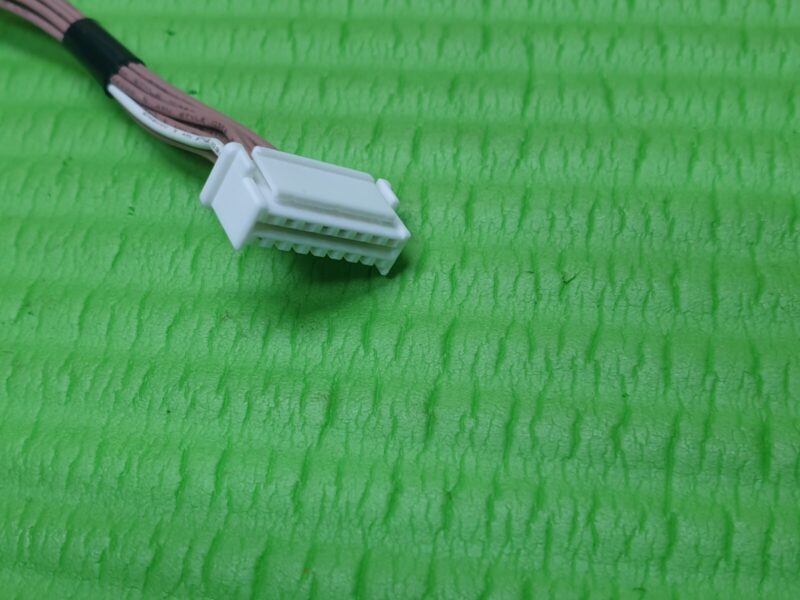 LEAD WIRE CABLE FROM POWER SUPPLY TO MAIN AV BOARD PANASONIC TX-L42ET5B TV - Image 2