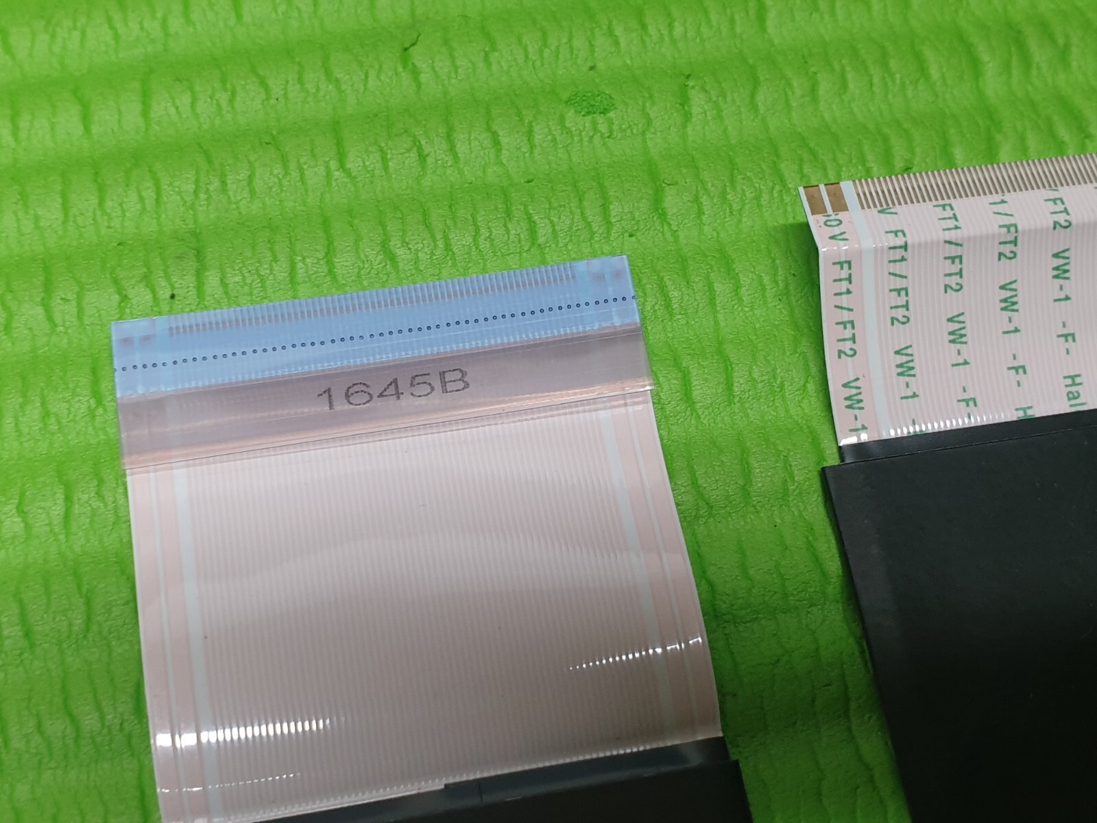 FLAT RIBBON CABLE FROM TCON LVDS BOARD TO SCREEN FOR SONY KD-55AG9 TV LE550AQP - Image 2