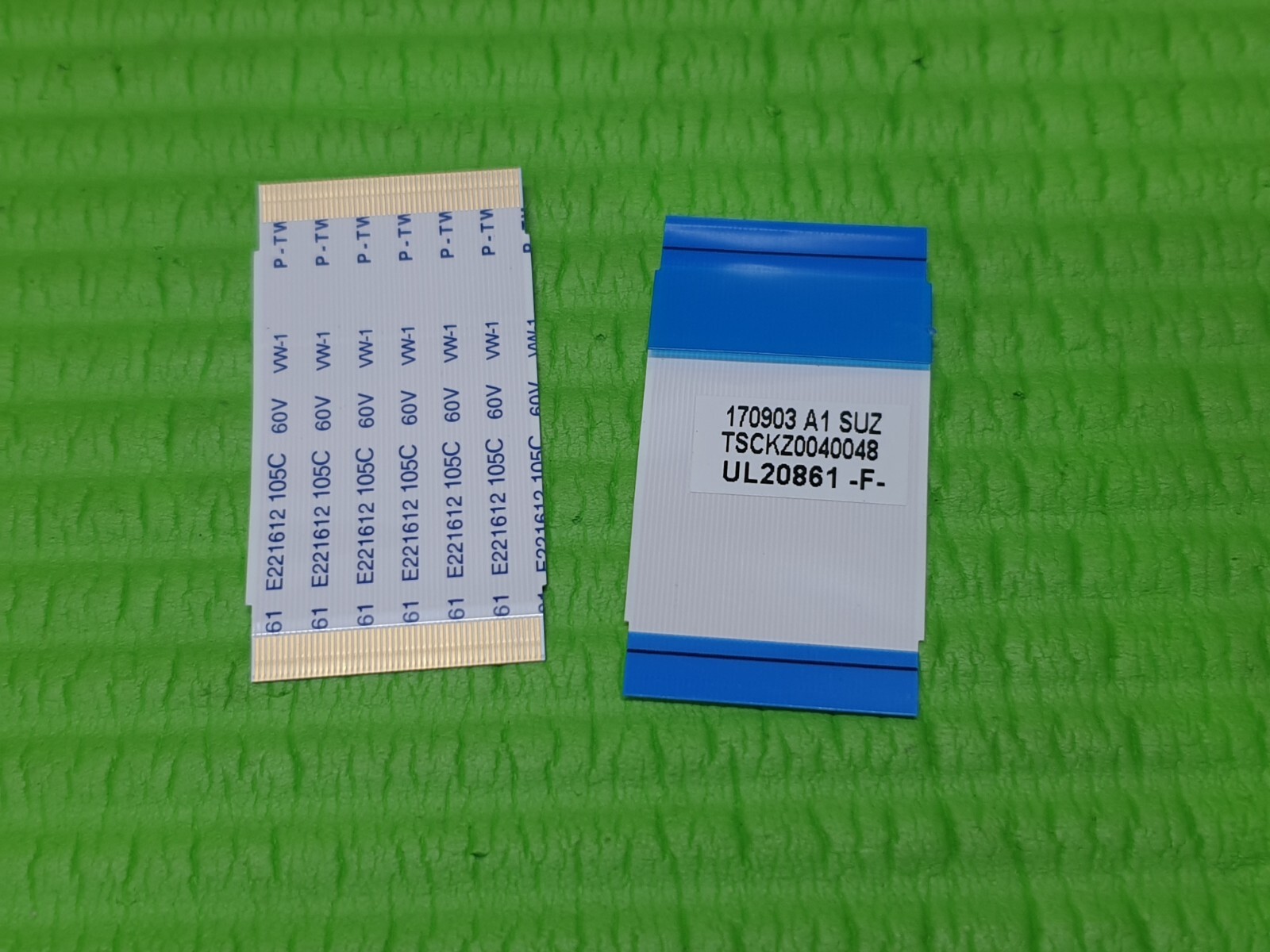 FLAT RIBBON CABLE FROM TCON LVDS BOARD TO SCREEN PANASONIC TX-49ES400B LED TV