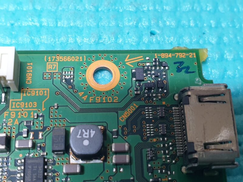 MAIN AV BOARD MB SONY KDL-40W705C TV 1-894-792-21 A2071728A SCREEN:LSY400HN01 - Image 2