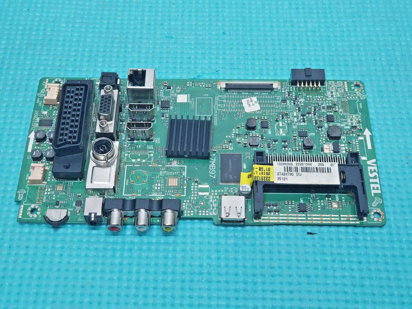MAIN BOARD MB PANASONIC TX-40C300B TV VESTLE 17MB97 23281386 SCREEN:LSC400HM10 - Image 2