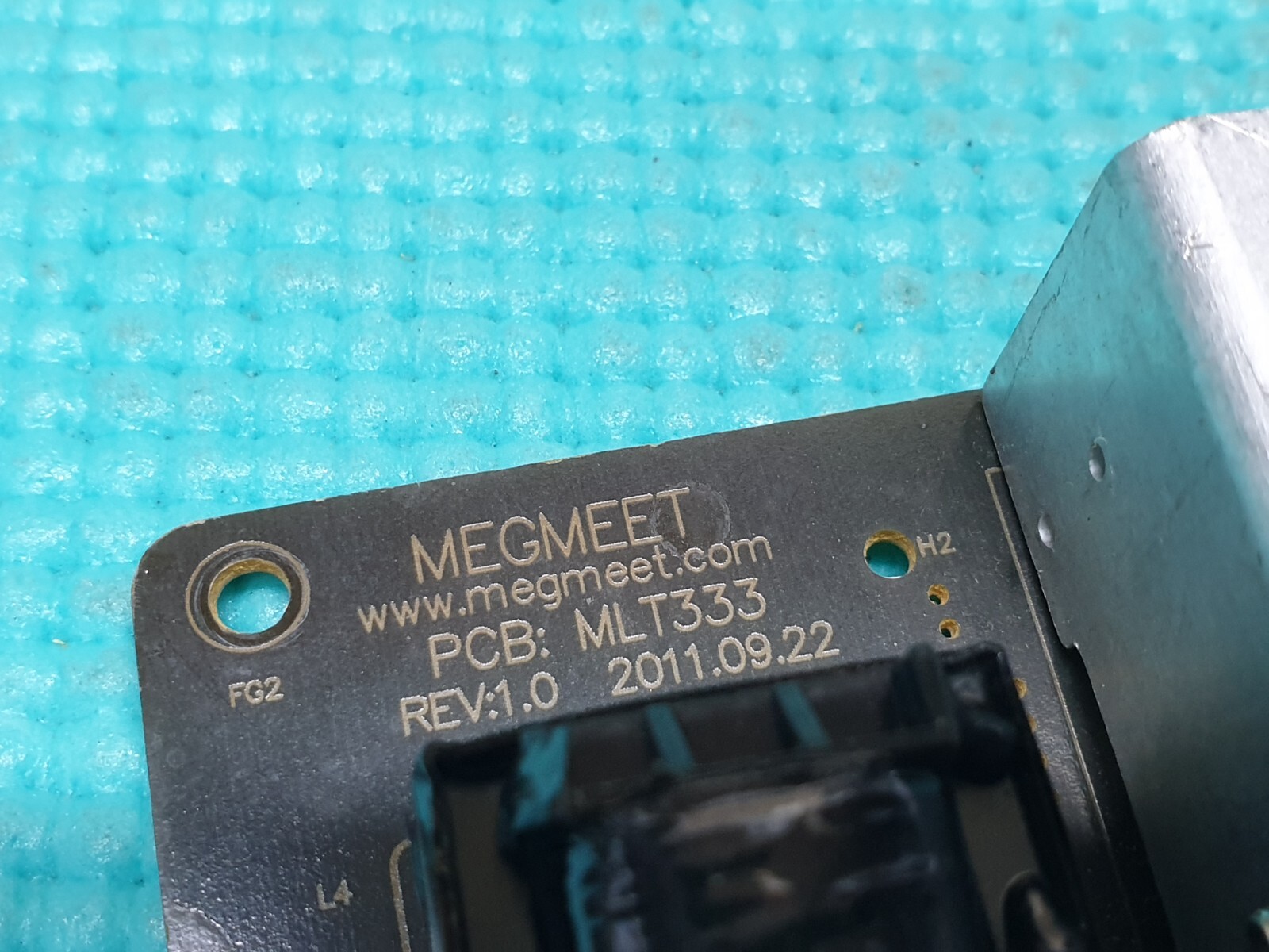 POWER SUPPLY PSU UMC 32/68G-GB-1B-TCDUP-UK LCD TV MLT333-U REV 1.0 - Image 2