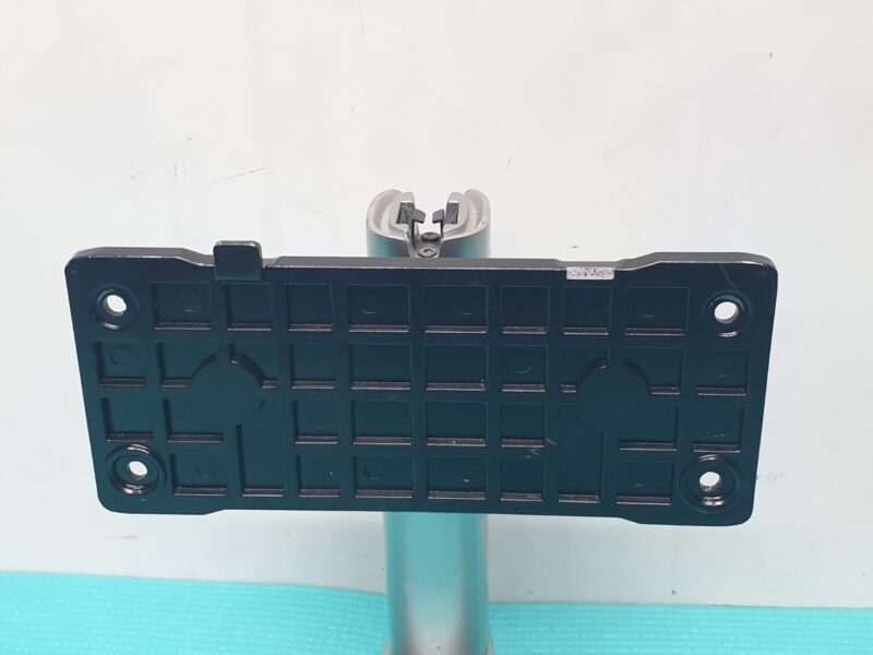 ORIGINAL BASE STAND FOR HISENSE H55U8QFTUK H55U8GQTU H55U7AUK TV + SCREWS - Image 4