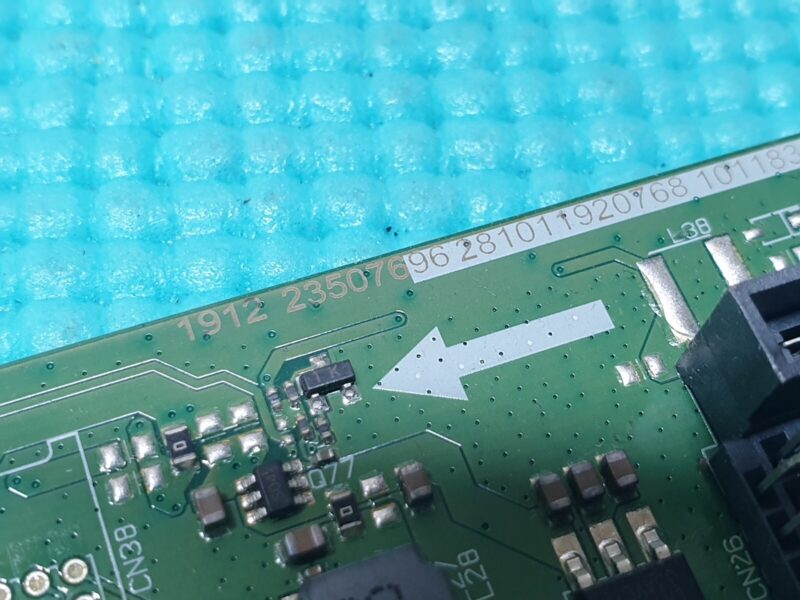 MAIN AV BOARD MB HITACHI 32HB26T61U LED TV 17MB211S 23507696 SCREEN:LSC320AN10 - Image 3