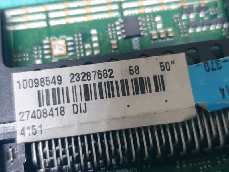 MAIN AV BOARD MB HITACHI 50HYT62U 50" LED TV 17MB97 23287682 SCREEN:LC500DUJ - Image 3