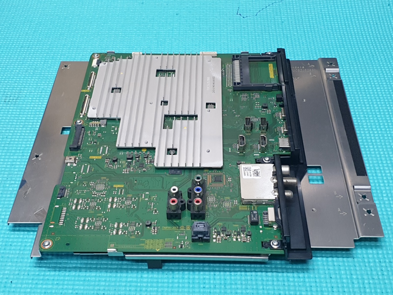 MAIN BOARD MB PANASONIC TX-55GZ2000B TV TXN/A1ULVB TNPH1207 1 A SCREEN:LE550PQL