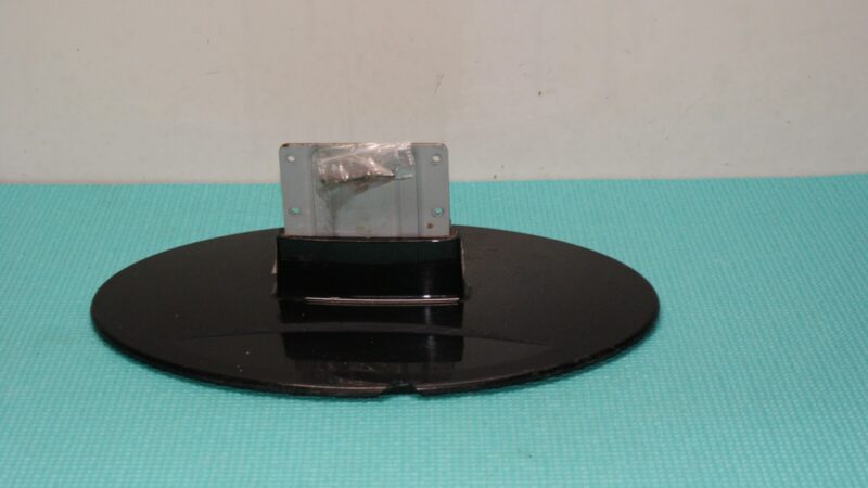 TABLE TOP STAND BASE FOR GOODMANS LD1945WD 19" TV (INCLUDING SCREWS) - Image 4