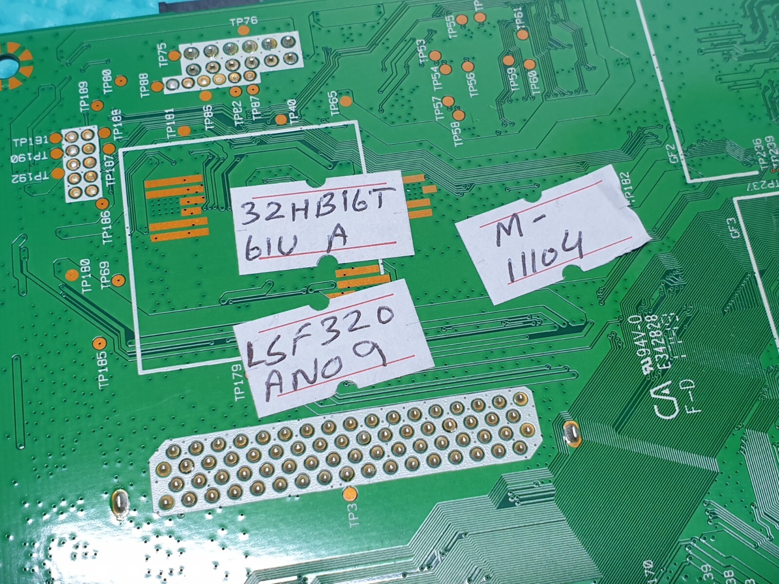 MAIN BOARD MB HITACHI 32HB16T61U A TV VESTLE 17MB211 23476918 SCREEN:LSF320AN09 - Image 5