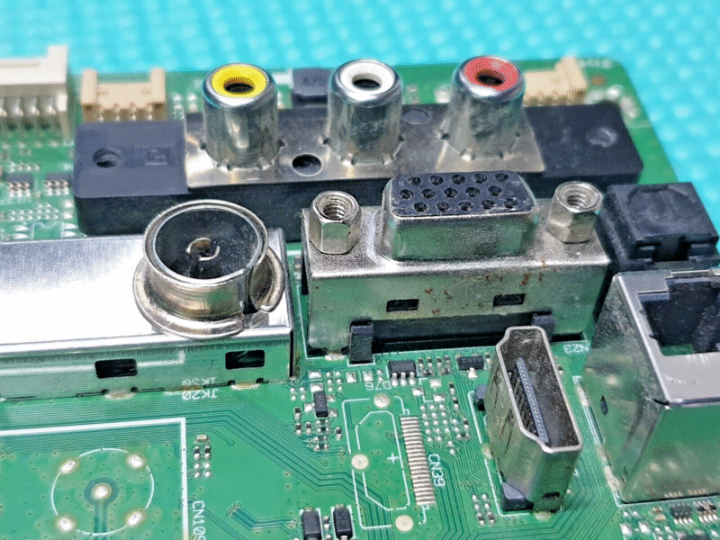 MAIN BOARD MB BUSH DLED32HDS LED TV VESTEL 17MB211S 23597586 SCREEN:ST3151A05-8 - Image 4