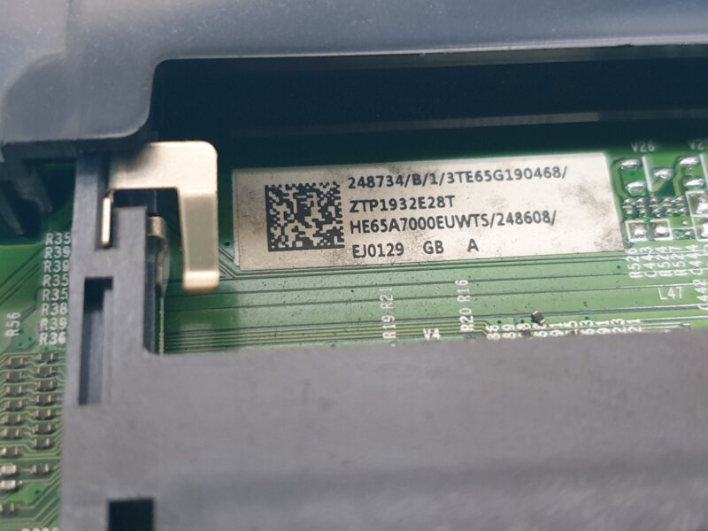 MAIN AV BOARD MB HISENSE H65U7BUK 65" LED TV RSAG7.820.8698/ROH SCREEN:T650QUN06 - Image 2