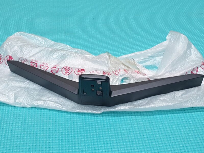 ONLY 1 B SIDE FEET STAND LEG LG 75UN85006LA 82UN85006LA 86UN85006LA LED TV