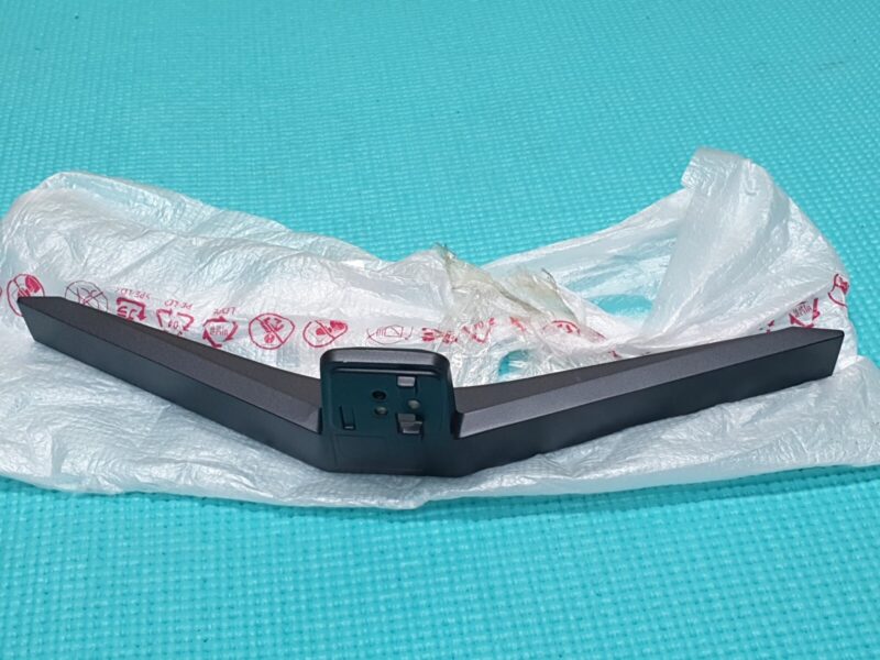 ONLY 1 B SIDE FEET STAND LEG LG 75UN85006LA 82UN85006LA 86UN85006LA LED TV - Image 3