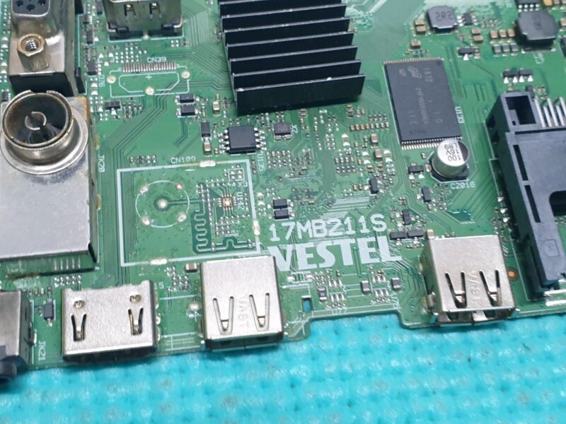 MAIN AV BOARD MB HITACHI 43HB26T72U 43" LED TV 17MB211 23524053 SCREEN:HV430FHB - Image 2