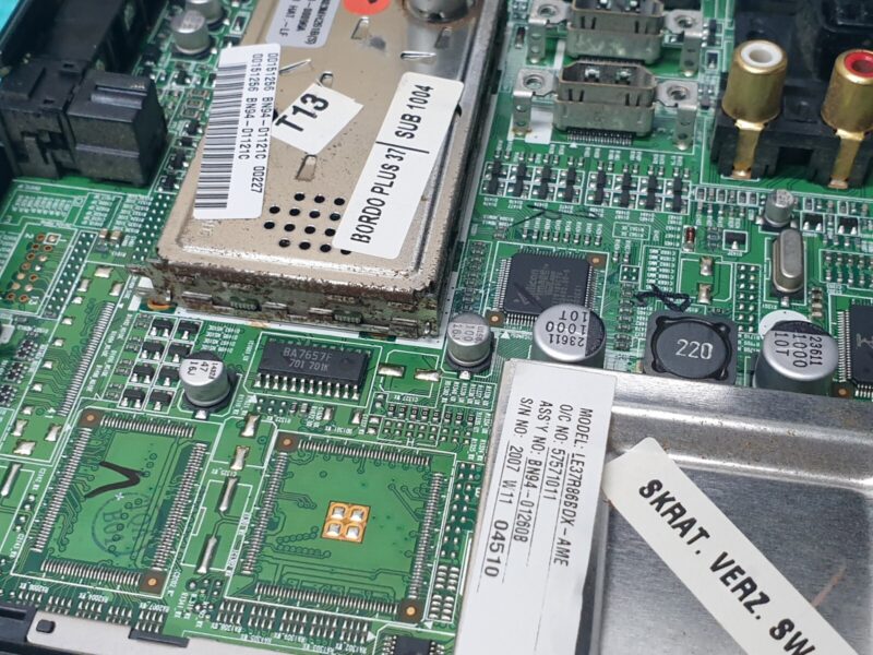 MAIN BOARD MB SAMSUNG LE37RD88BD LCD TV BN41-00813B BN94-01121C SCREEN:T370XW02 - Image 5