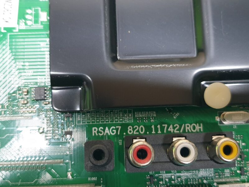 MAIN AV BOARD MB HISENSE 55A63HTUK LED TV RSAG7.820.11742/ROH SCREEN:HV550QUB - Image 3