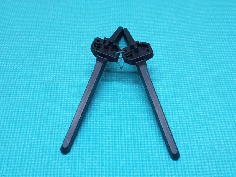 TABLETOP STAND BASE LEGS FR HISENSE 50E7HQTUK 55E7HQTUK TV RSAG8.078.7346 - Image 2