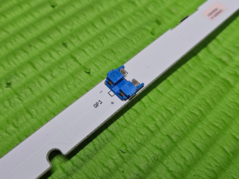 1 LED BACKLIGHT INTERFACE STRIP FOR SAMSUNG UE55H6400AK  UE55H6700AK 55" LED TV - Image 3