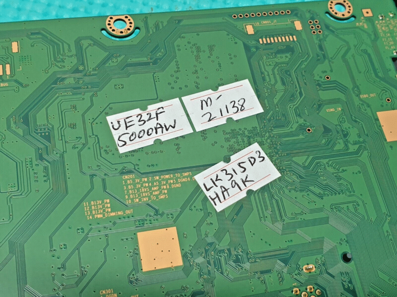 MAIN BOARD MB SAMSUNG UE32F5000AW TV BN94-06783V BN41-01955B SCREEN:LK315D3HA9K - Image 5