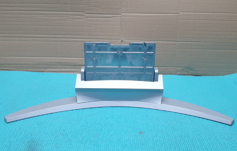 TABLETOP BASE STAND FOR BEKO 32WLA520HD 32WLA530HID TV + SCREWS
