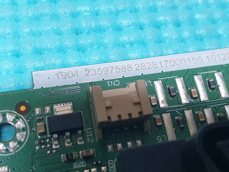 MAIN AV BOARD MB BUSH DLED32HD 32" LED TV 17MB140 23597588 SCREEN:LSC320AN10 - Image 3