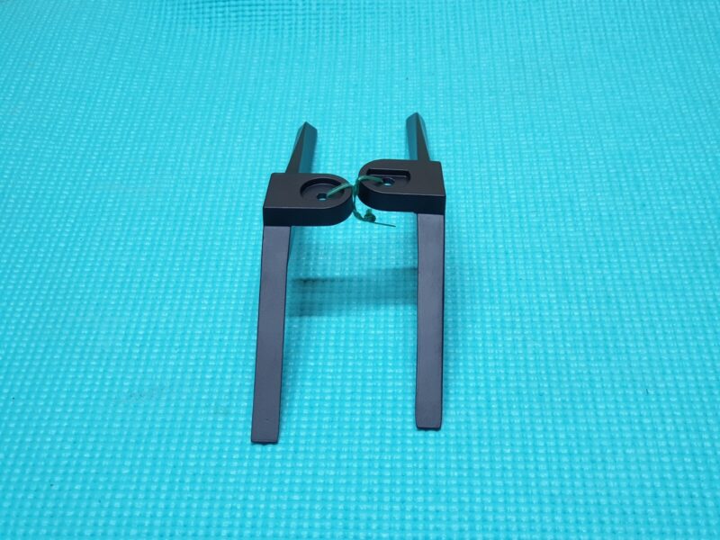 FEET STAND WITH SCREWS JVC LT-40C700 POLAROID P43FPA0119A P43FPA2031A LED TV BLK