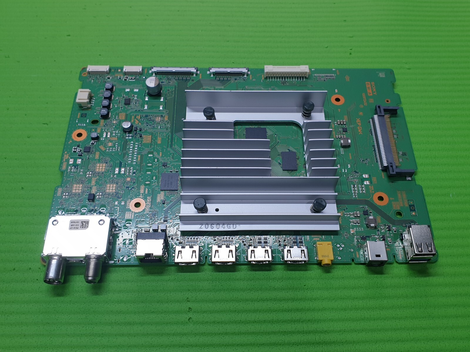 MAIN AV BOARD MB SONY KD-50X85K TV YA03212AB 1-009-724-52 SCREEN:T500QVN04