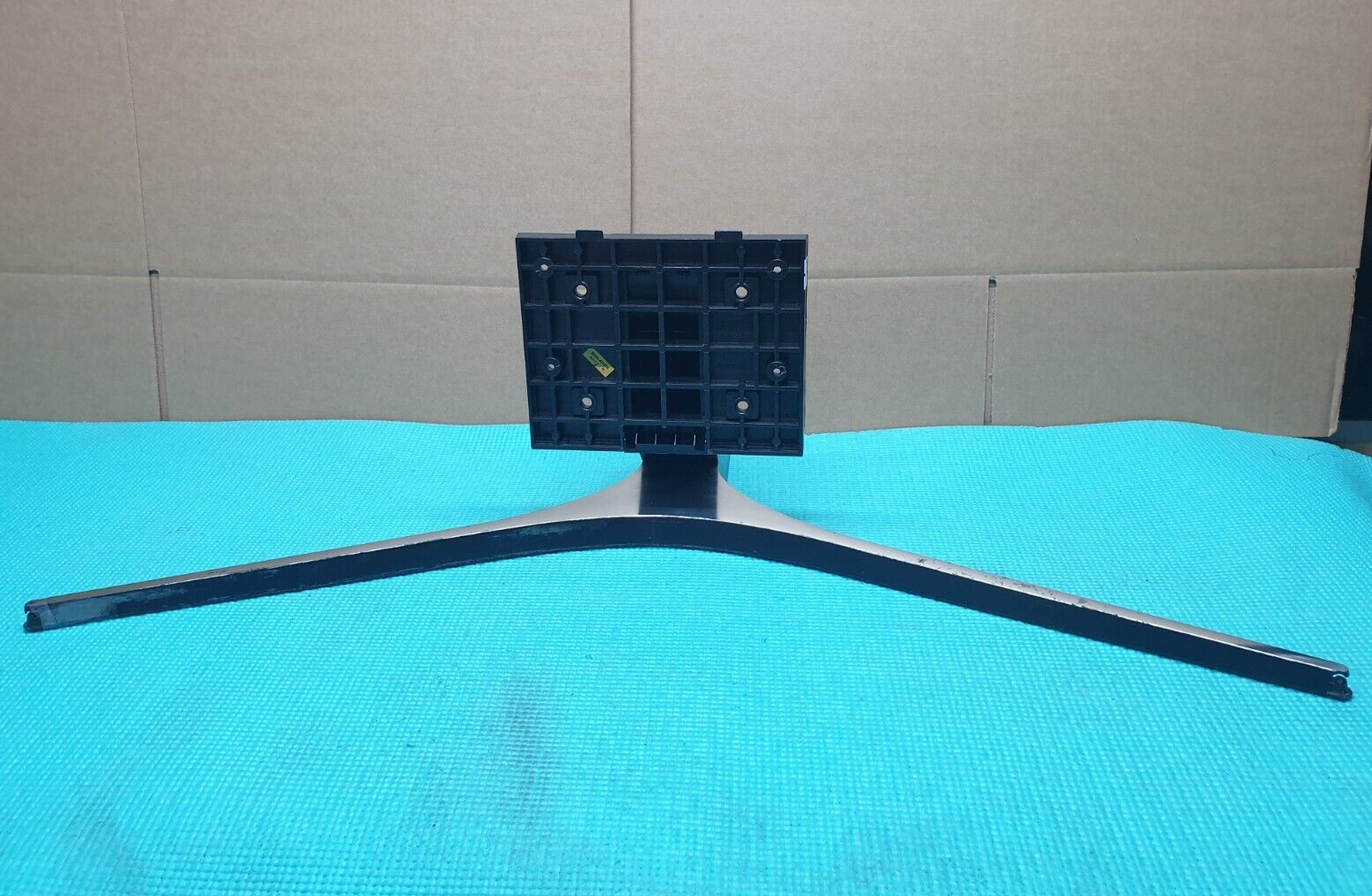 BASE STAND FOR SAMSUNG UE55KU650 UE55KU6400 UE49MU6670 TVs + SCREWS BN61-13610X