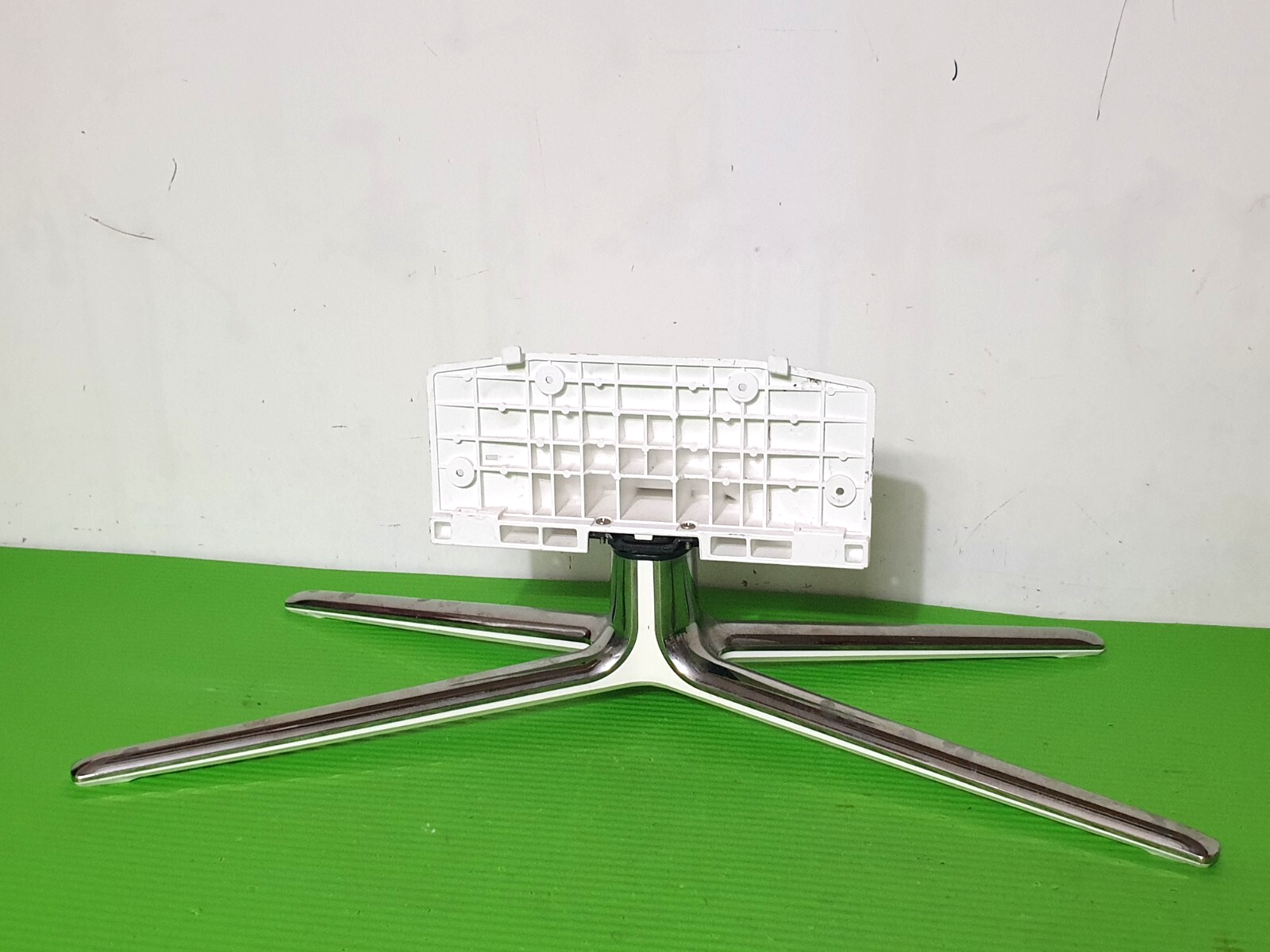 WHITE BASE STAND FOR SAMSUNG UE40D6510 UE40D6510WS UE46D6510WS TV BN61-07057X