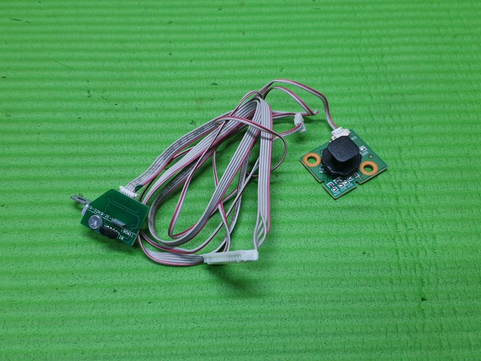 IR REMOTE CONTROL SENSOR UNIT + POWER BUTTON FOR SHARP 55BJ2KE 55" LED TV