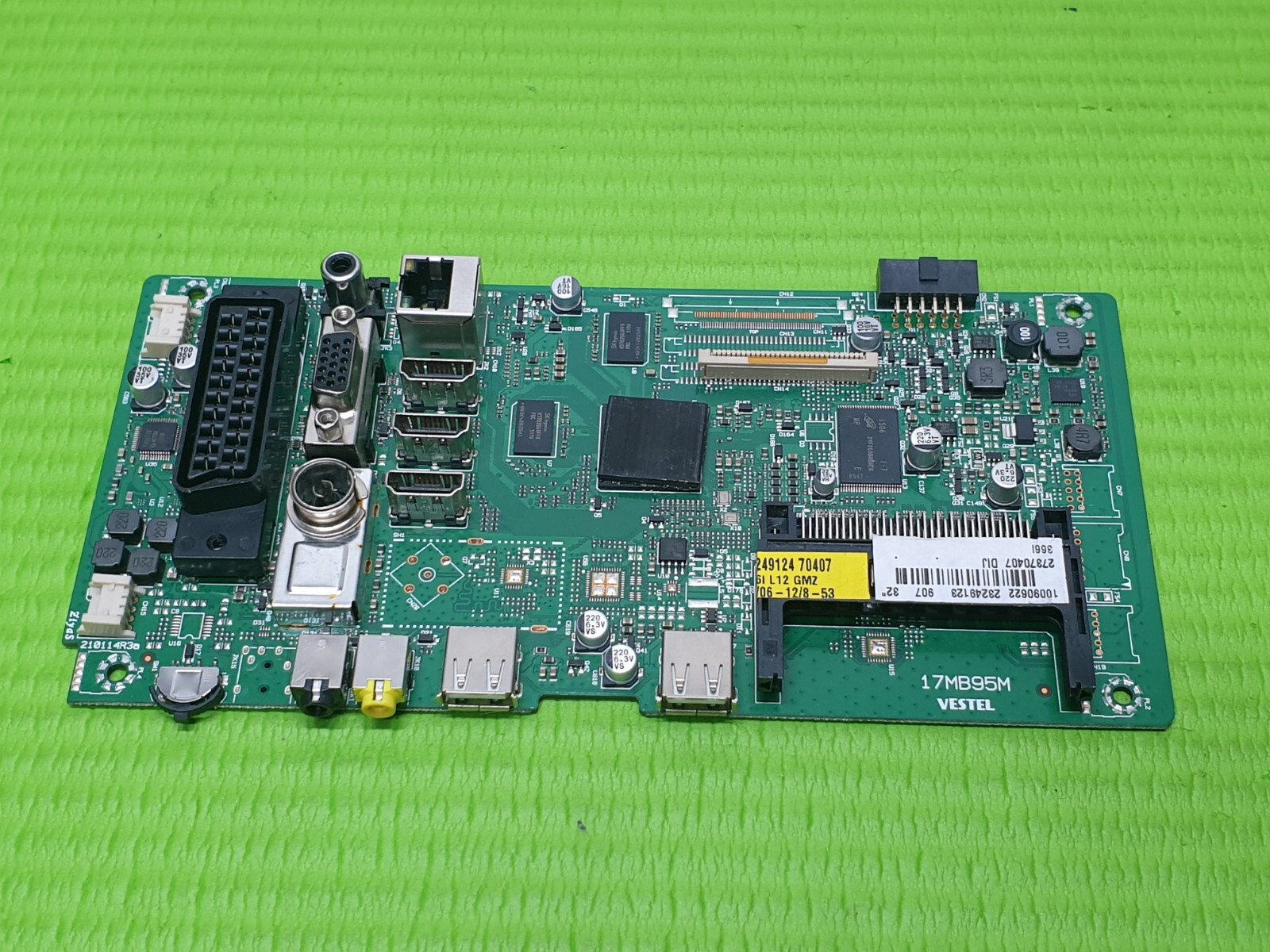 MAIN BOARD MB FOR POLAROID 3-32-LED-14 TVs 17MB95M 23249123 SCREEN:T320XVN02.0 - Image 2